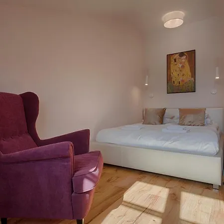 Tyzenhauz Dietla Street Apartment *